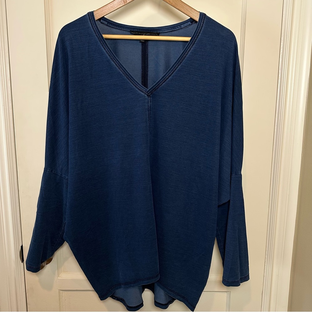 White House Black Market Long Sleeve V-Neck Tunic - Dark Blue Size Large